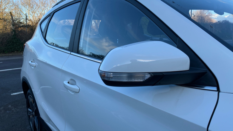 Nac MG Zs 1.5 VTi-TECH Exclusive 5dr Petrol Hatchback